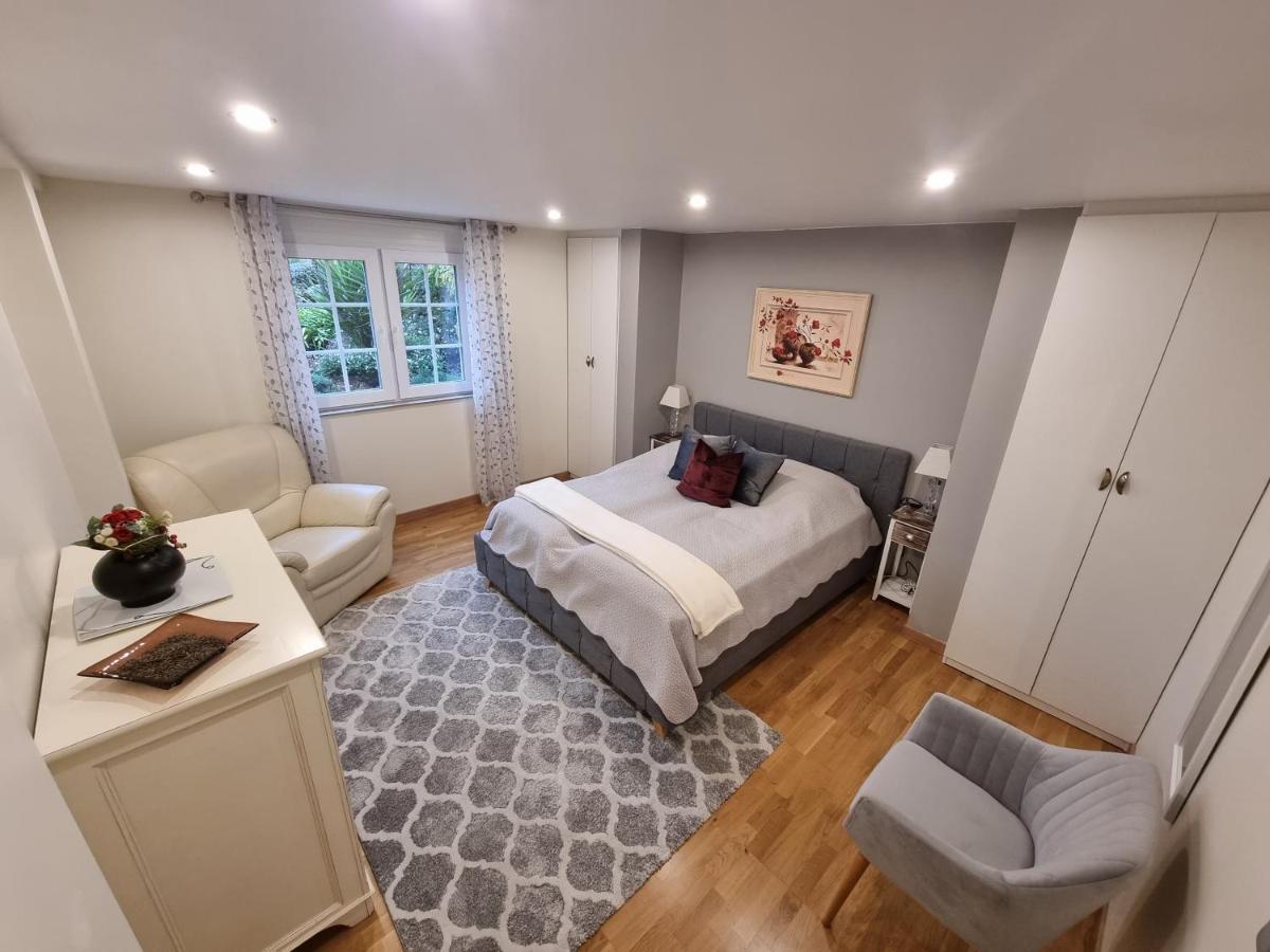Villa Flora Superior Apartment Cabris Bagian luar foto